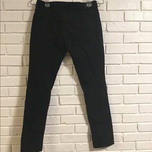 Levi’s size 6 skinny jean dark gray